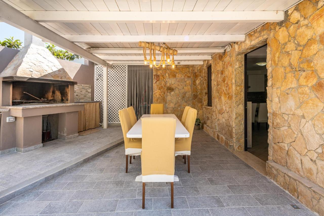 Villa Tore Quartu SantʼElena Екстериор снимка